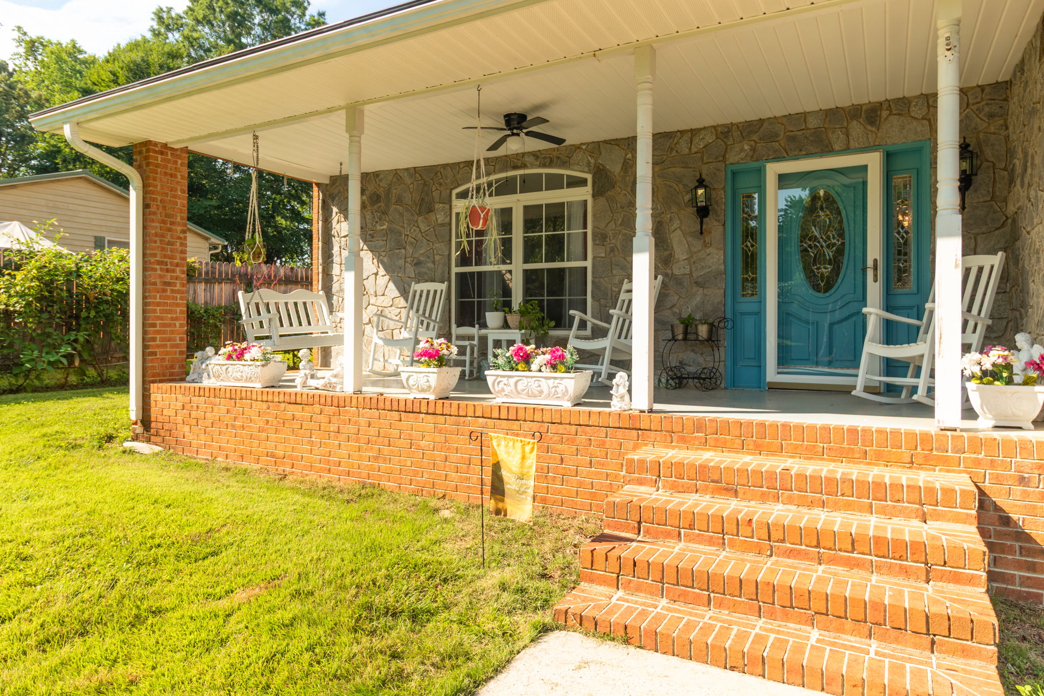 578 Riverview Rd-4