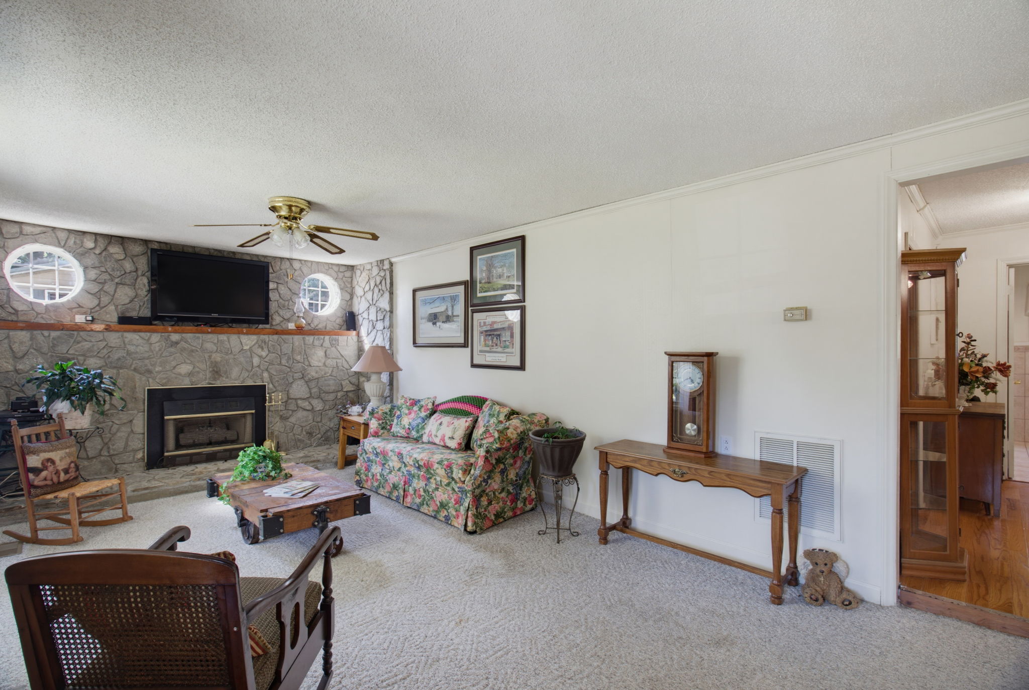 578 Riverview Rd-6