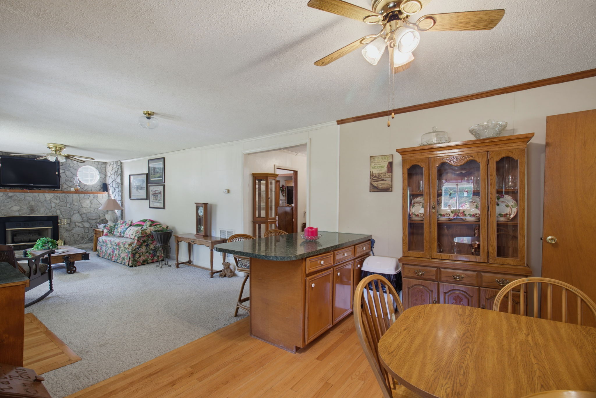 578 Riverview Rd-13