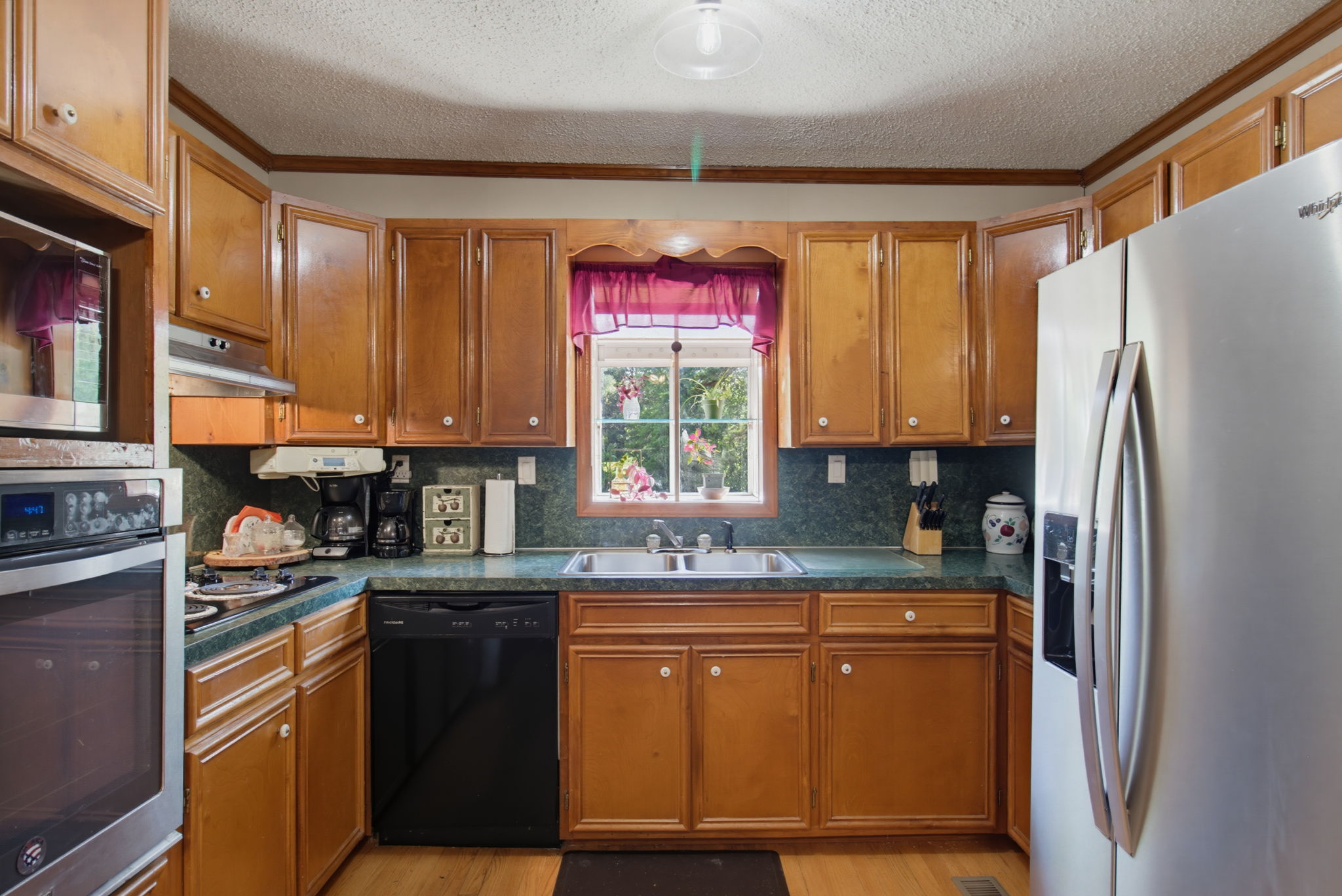 578 Riverview Rd-14