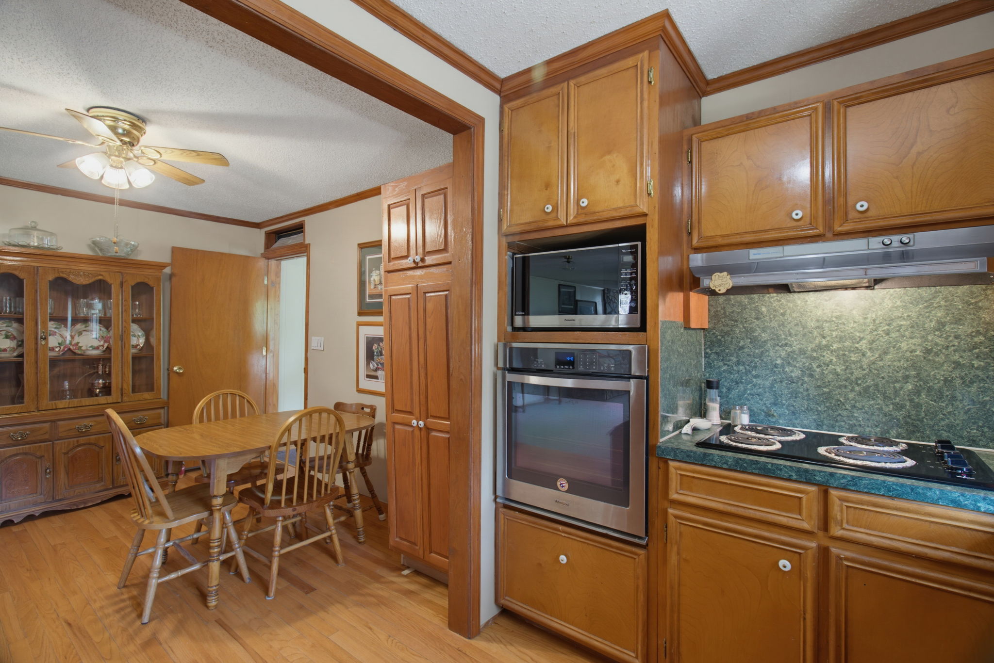 578 Riverview Rd-16