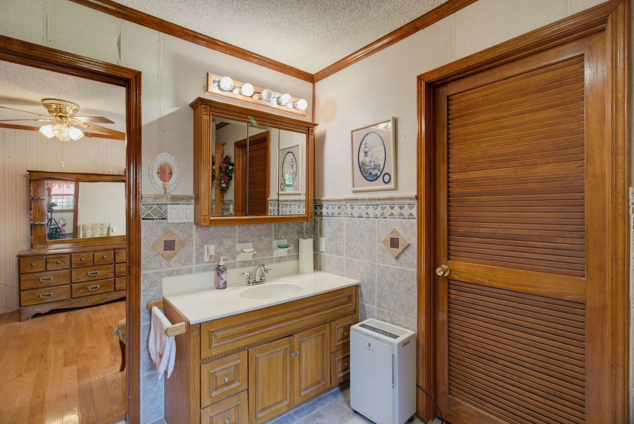 578 Riverview Rd-21