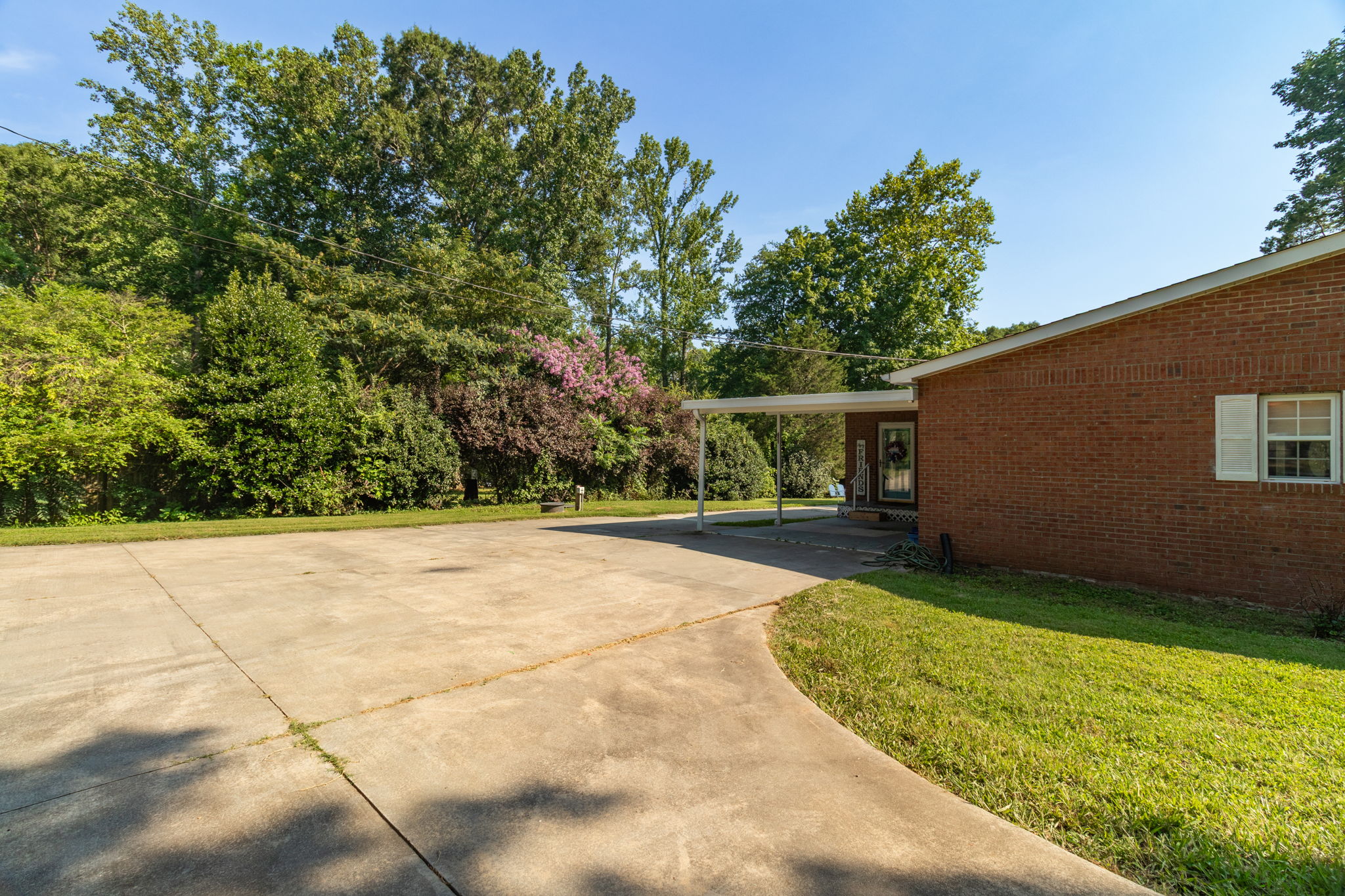 578 Riverview Rd-30