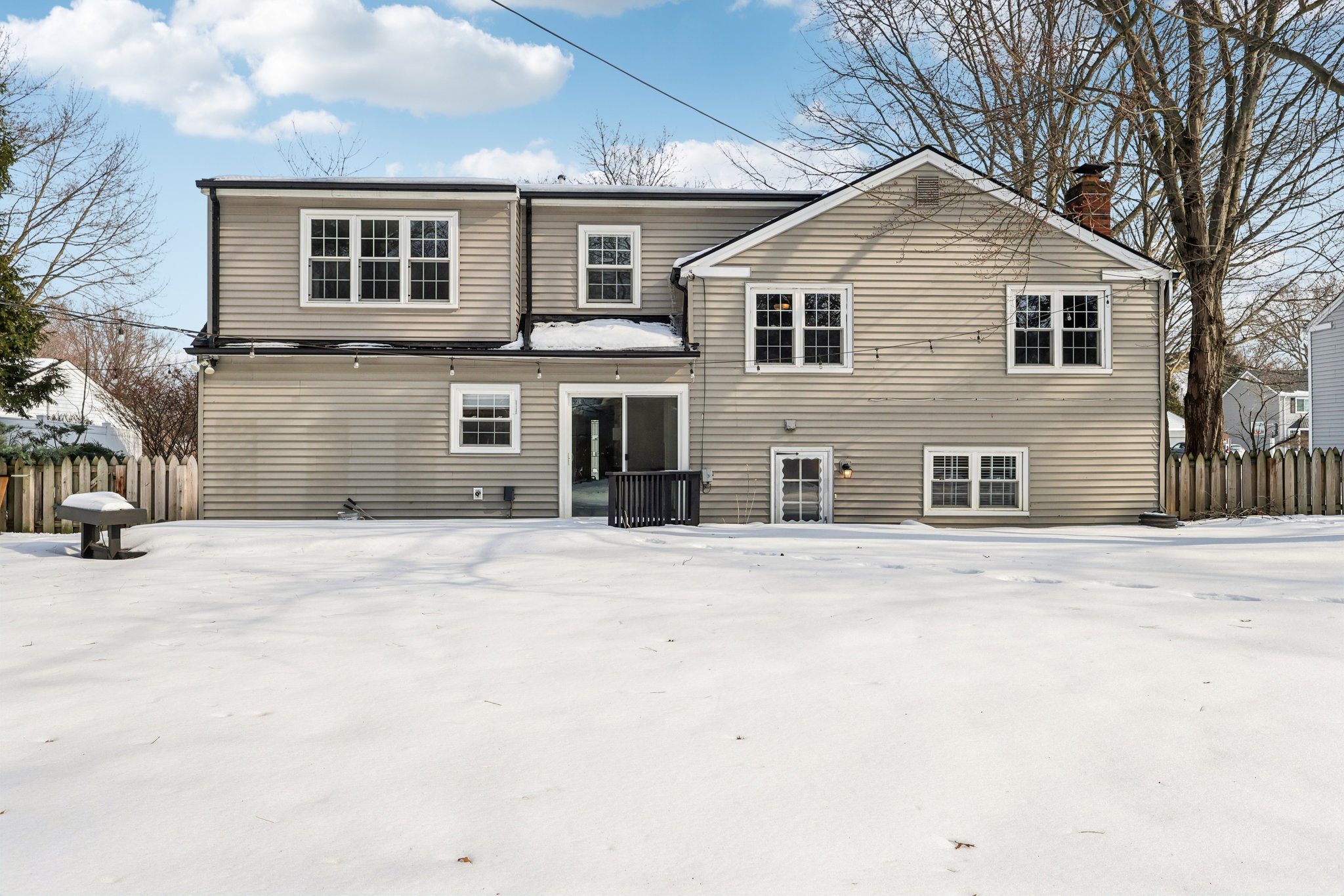 Wildbrook Dr-S1102-033.jpg