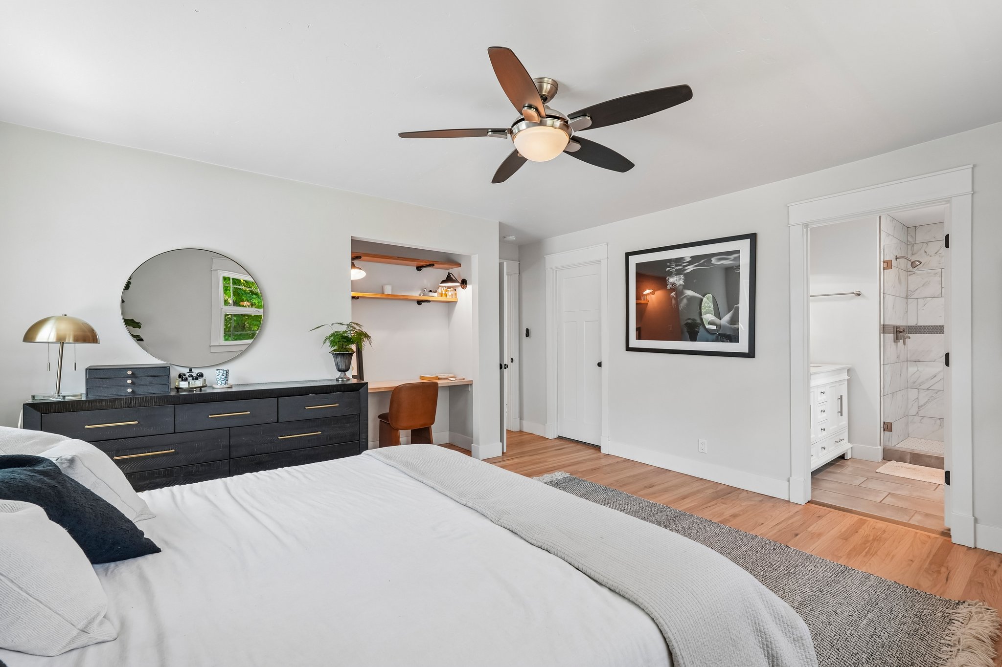 Stanley Dr-S2205-028.jpg