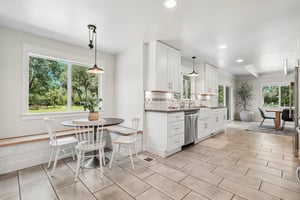 Stanley Dr-S2205-016.jpg