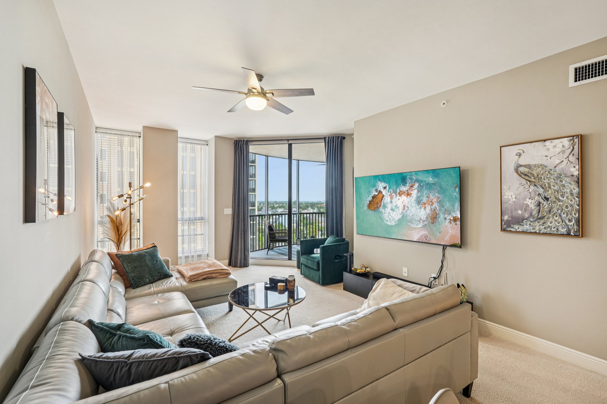 Cape Harbour Dr-S1401-004.jpg