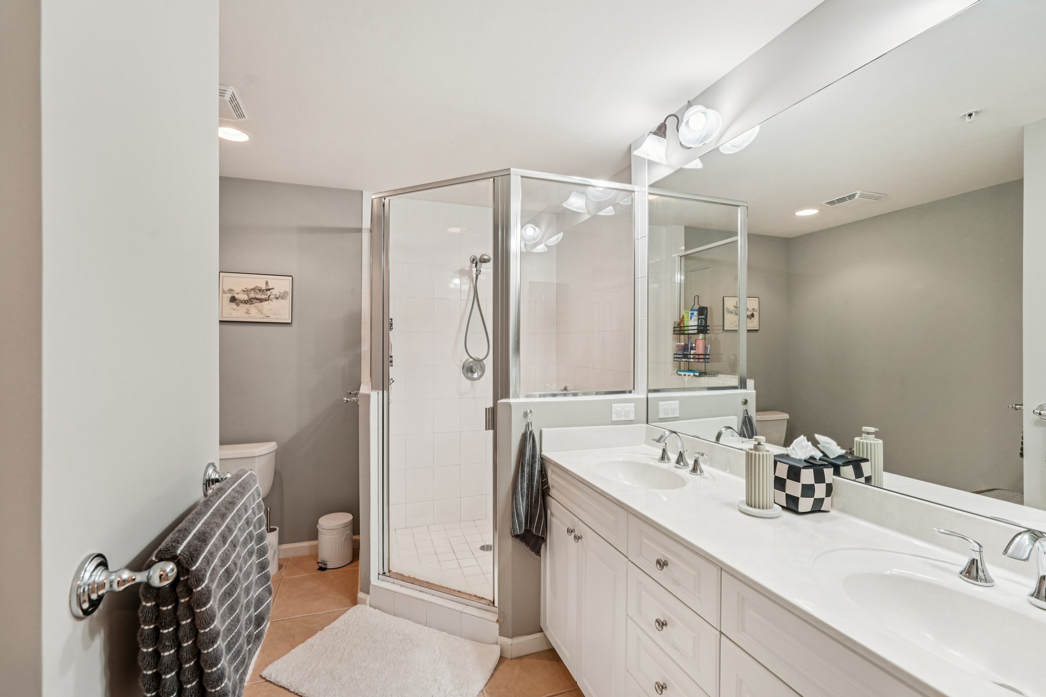 Cape Harbour Dr-S1401-021.jpg