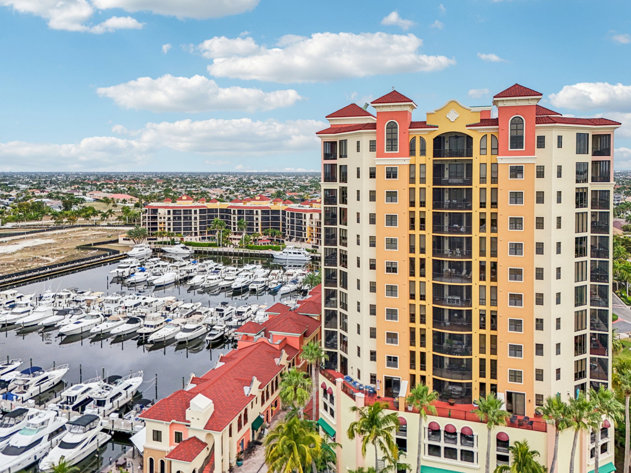 Cape Harbour Dr-S1401-030.jpg