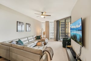 Cape Harbour Dr-S1401-003.jpg