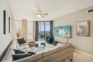 Cape Harbour Dr-S1401-004.jpg