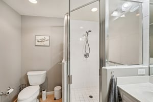 Cape Harbour Dr-S1401-022.jpg