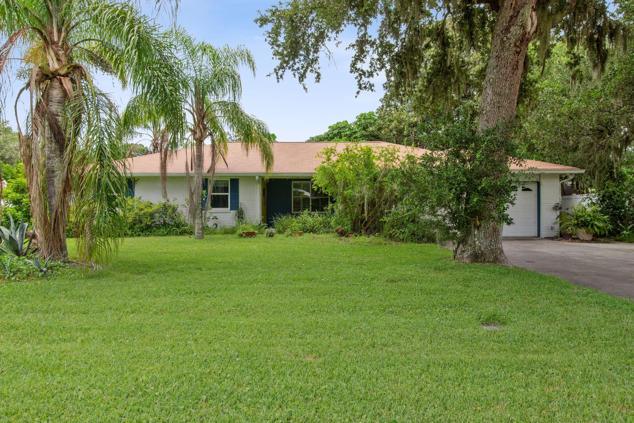 Welcome to 579 16th St