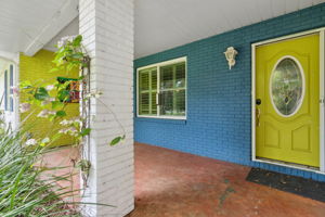 Front Entry Detail