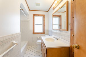 579 Barry Rd, Irondequoit, NY 14617, USA Photo 16