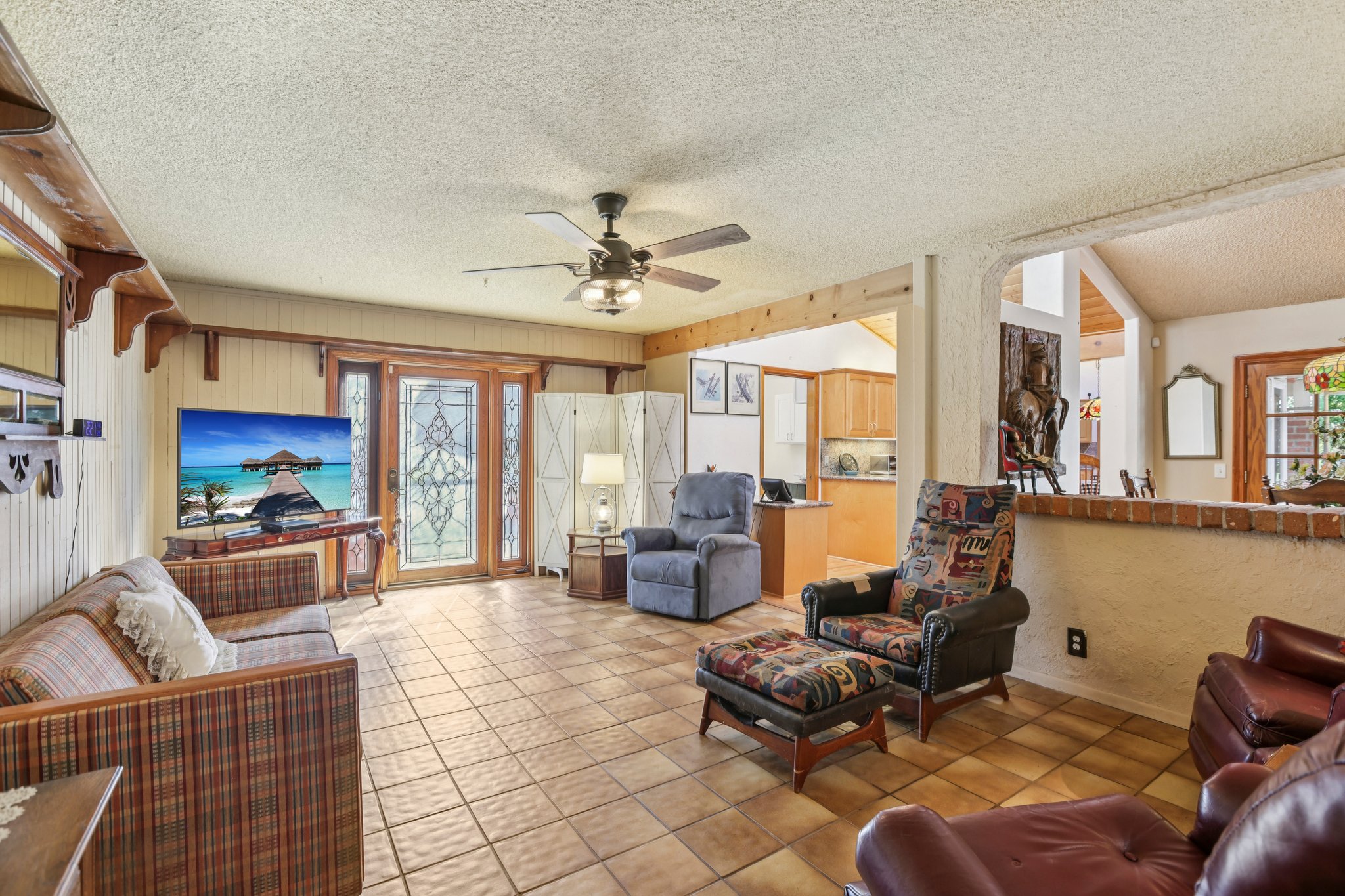 Golden Prados Dr-S2702-019.jpg