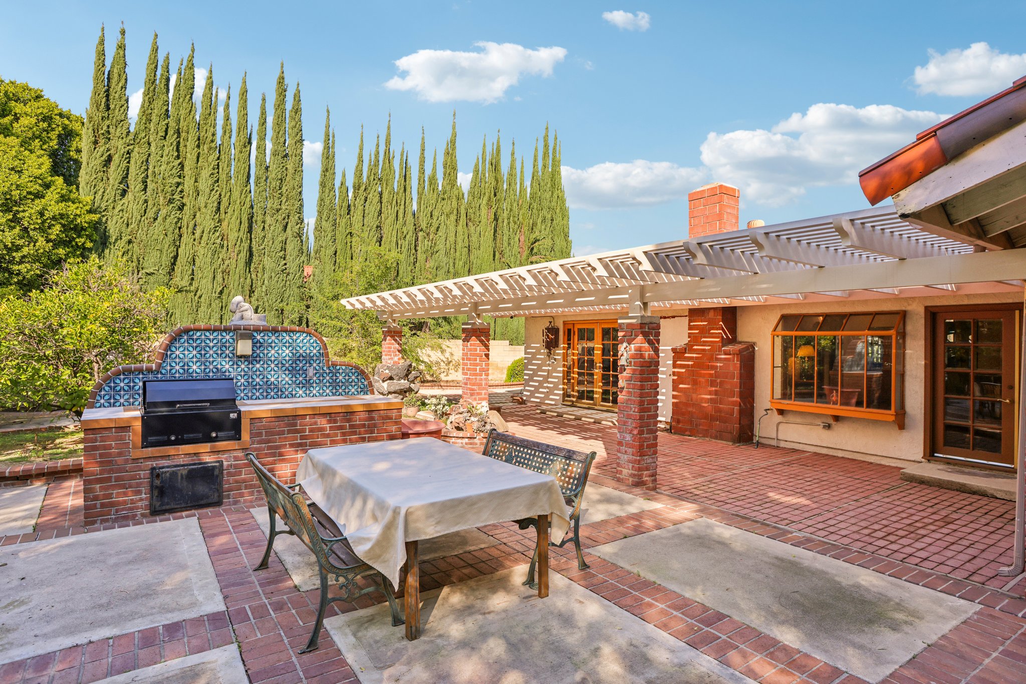 Golden Prados Dr-S2702-034.jpg