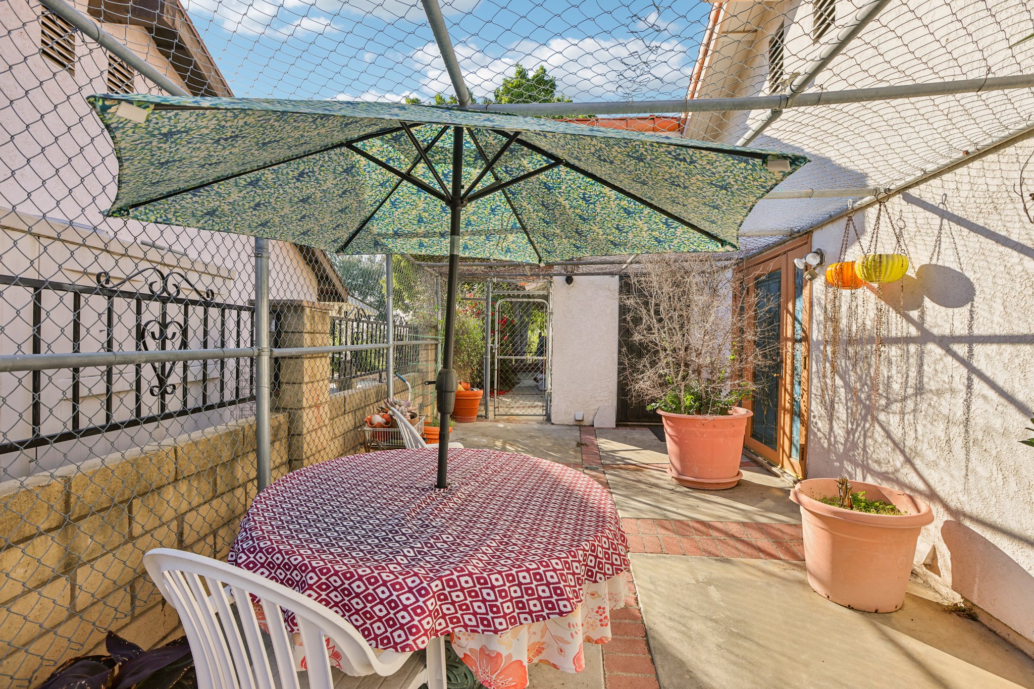 Golden Prados Dr-S2702-041.jpg