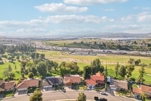 Golden Prados Dr-S2702-050.jpg