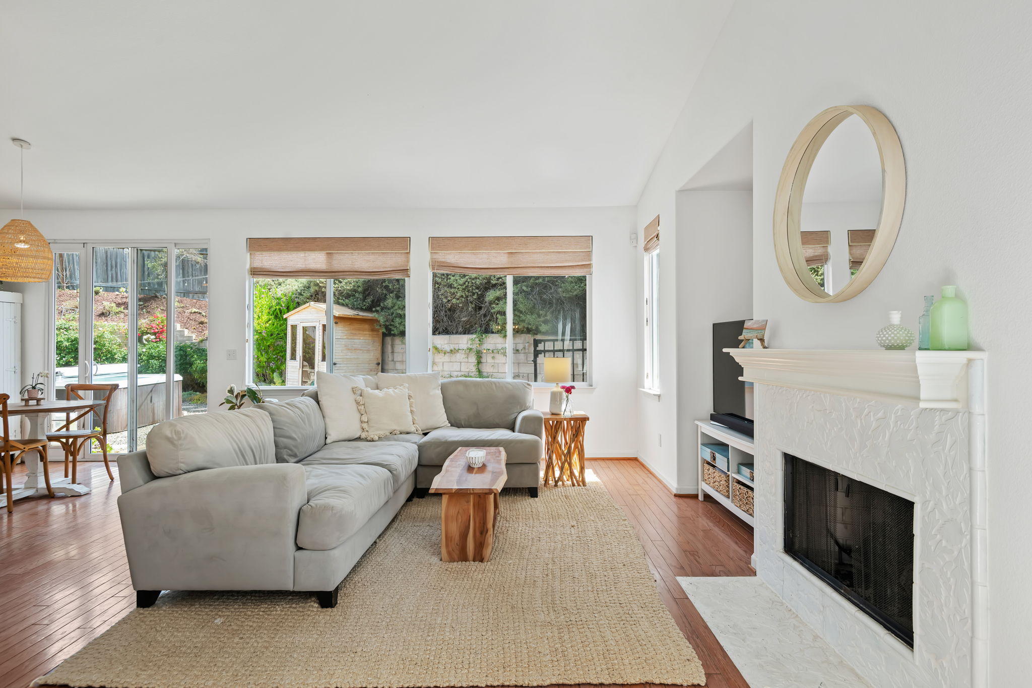 16-Family Room