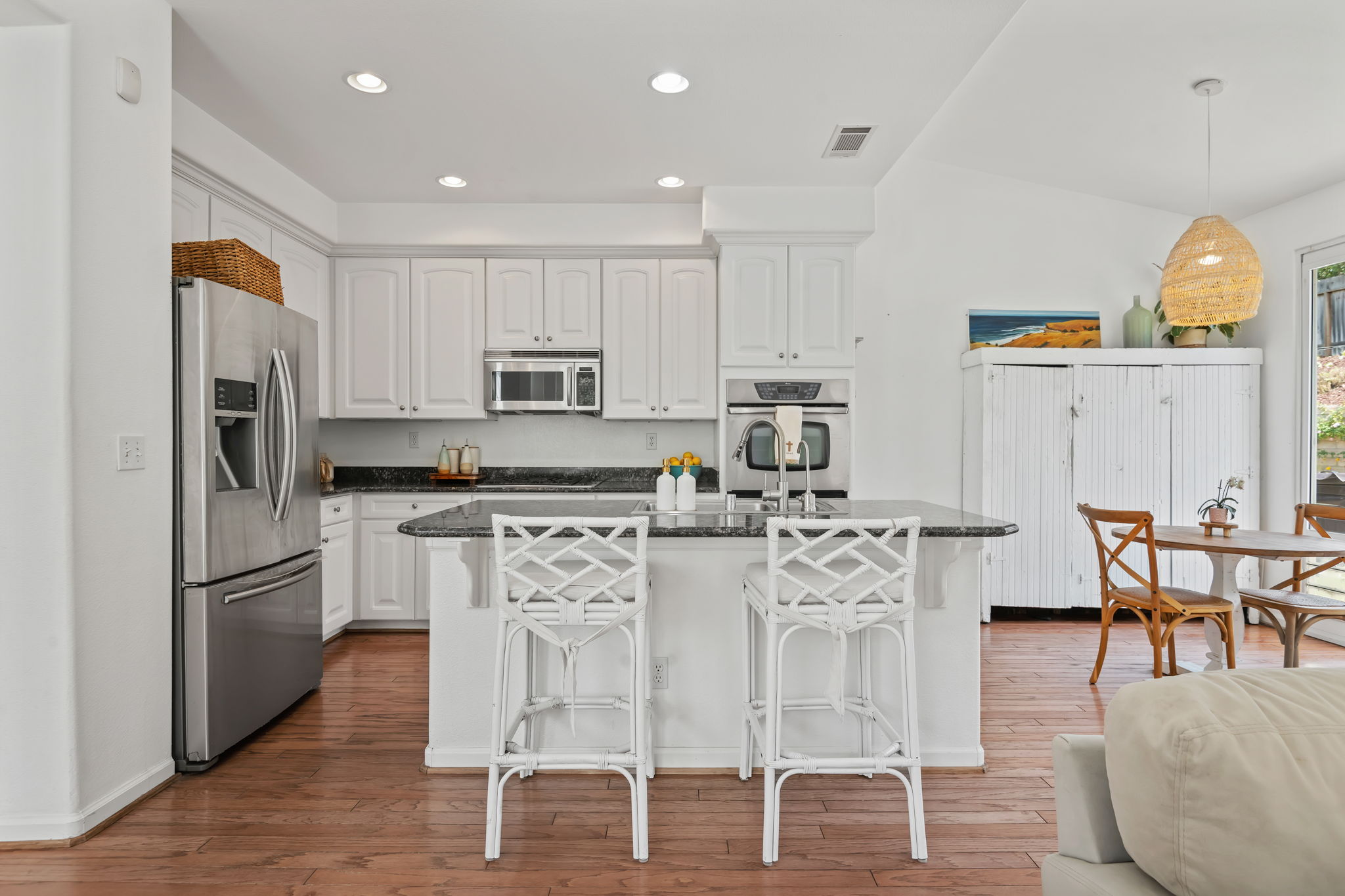 19-Kitchen