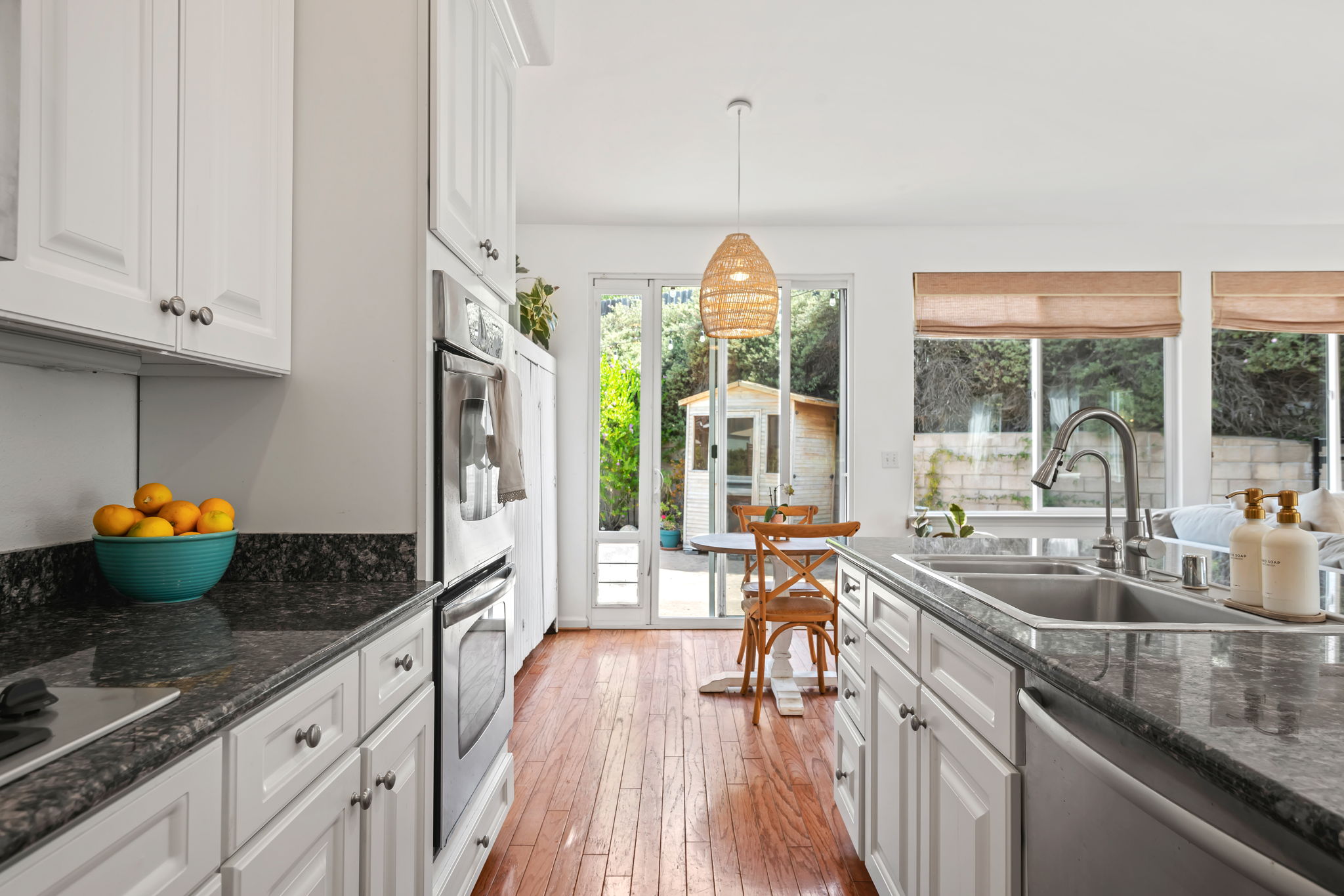 20-Kitchen