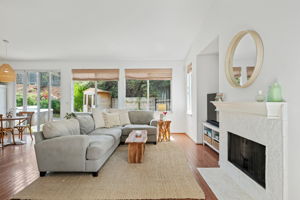 16-Family Room