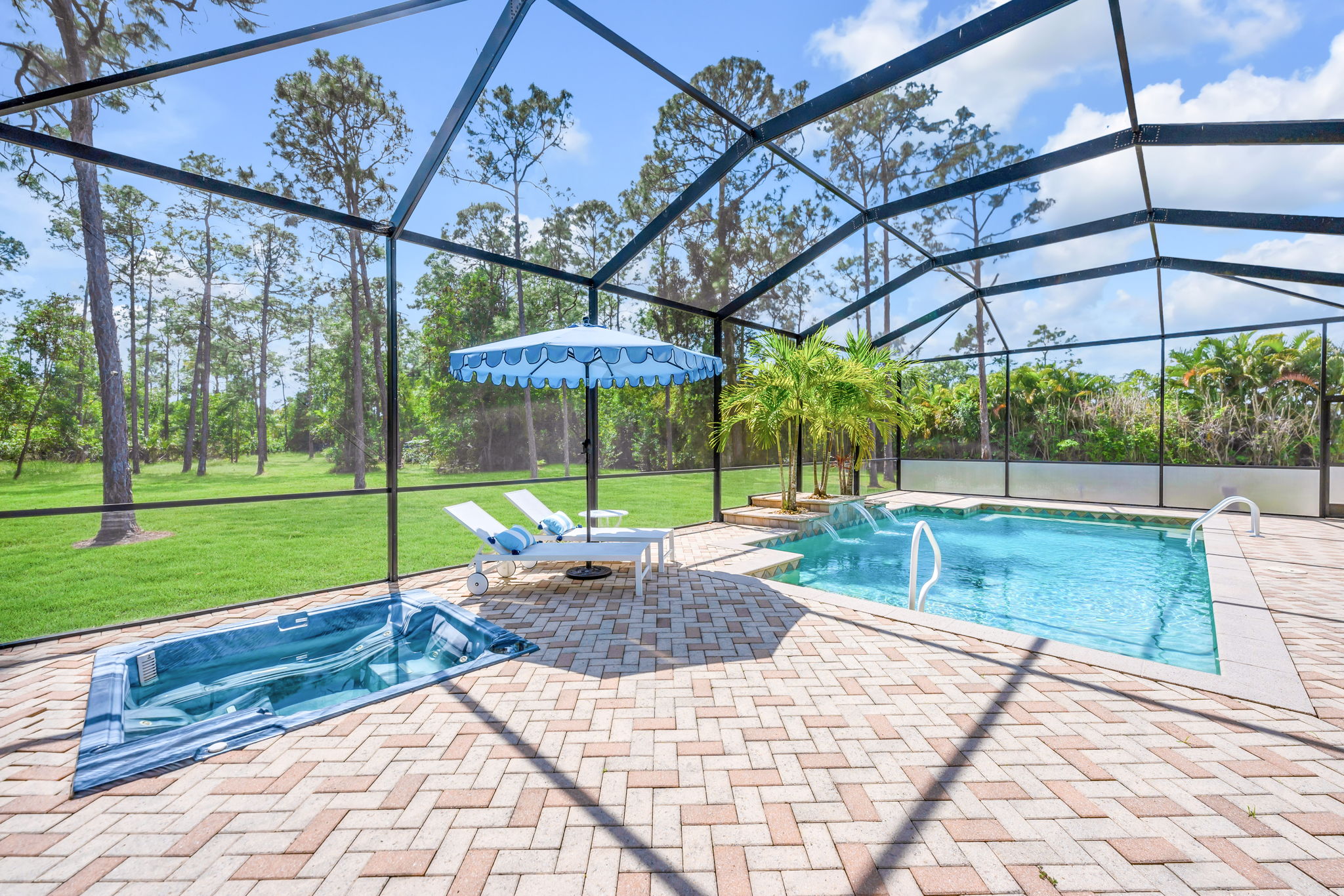 Lanai & Pool - View 3