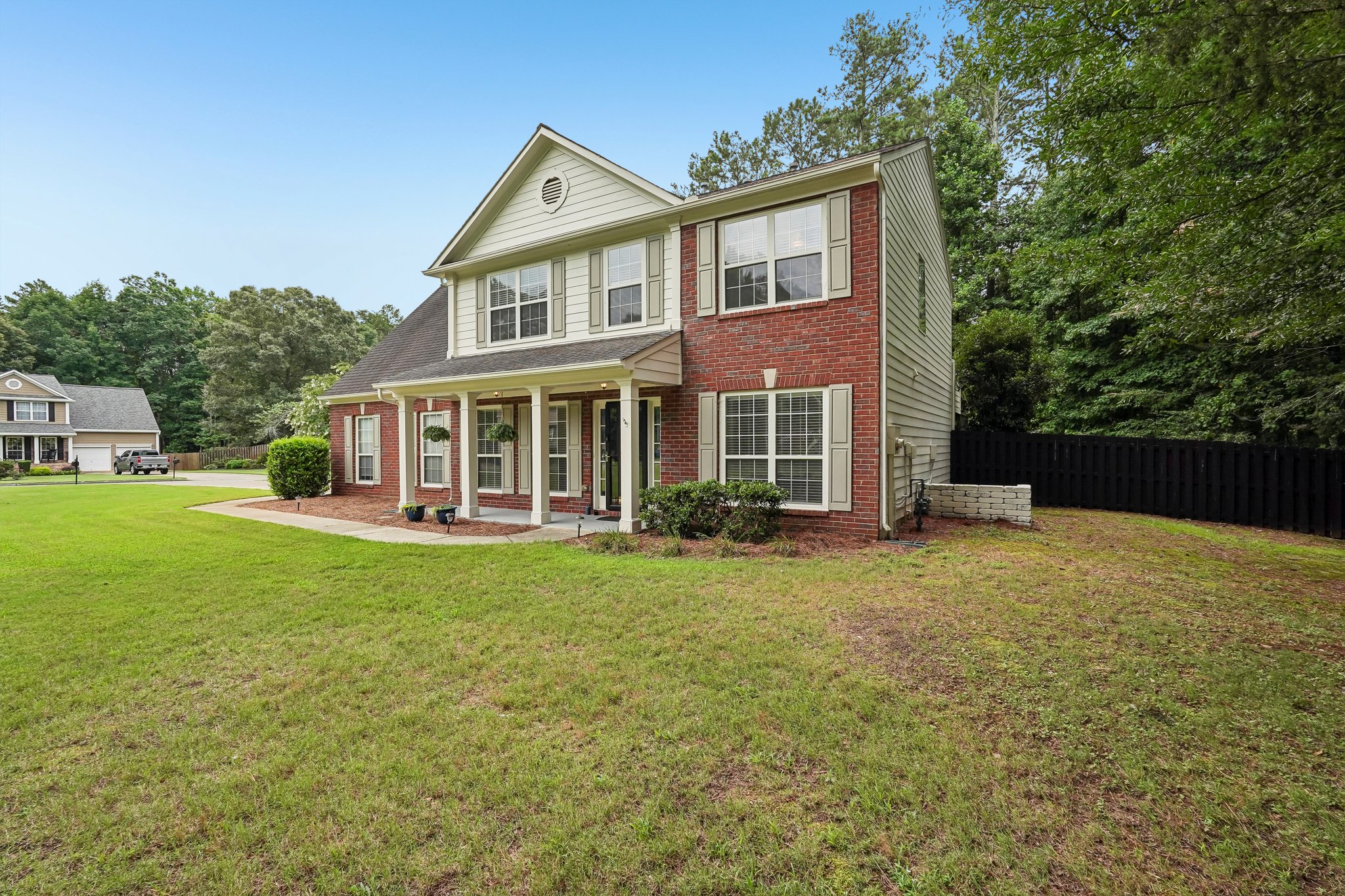 Woodstone Dr-S1607-002.jpg