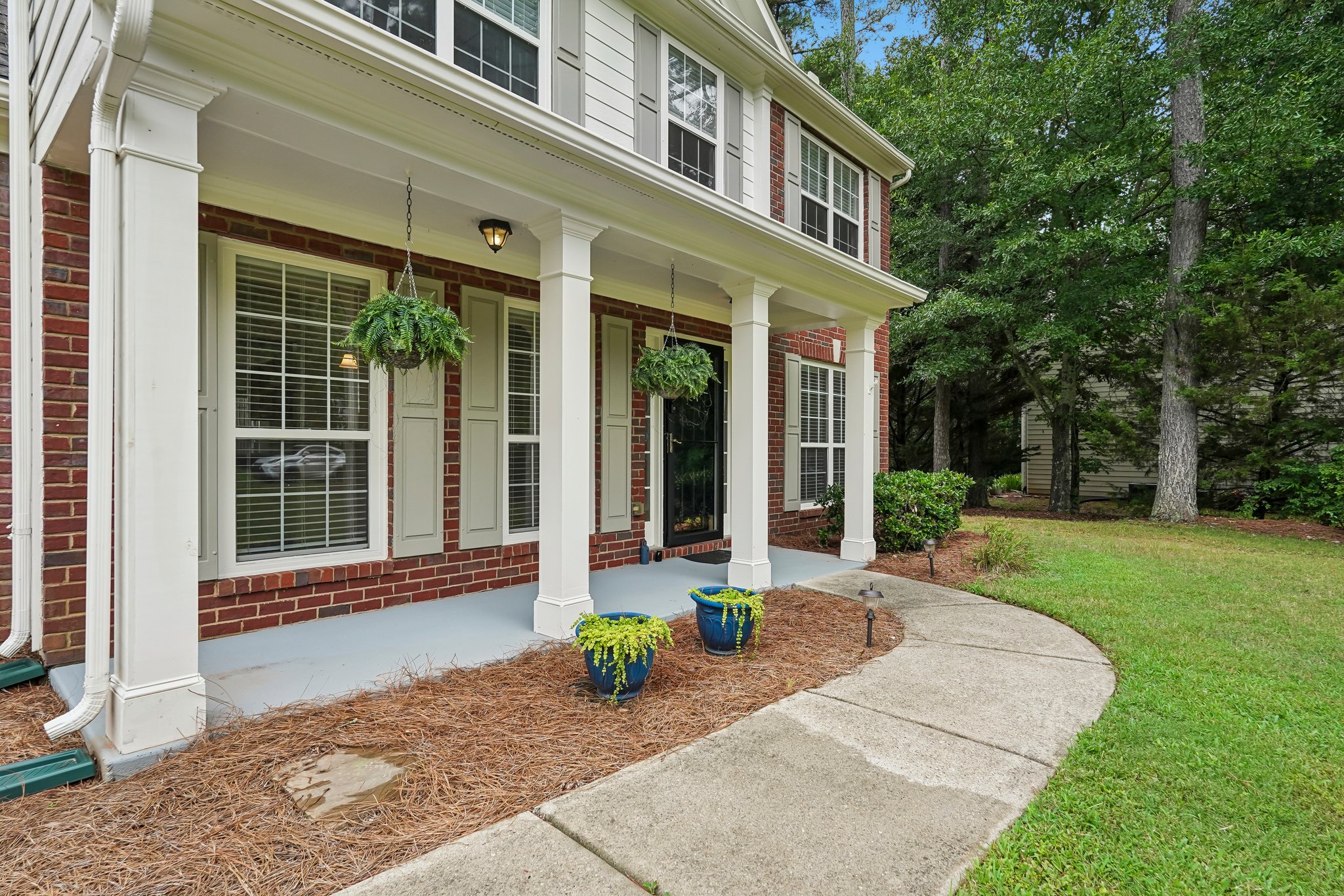 Woodstone Dr-S1607-005.jpg