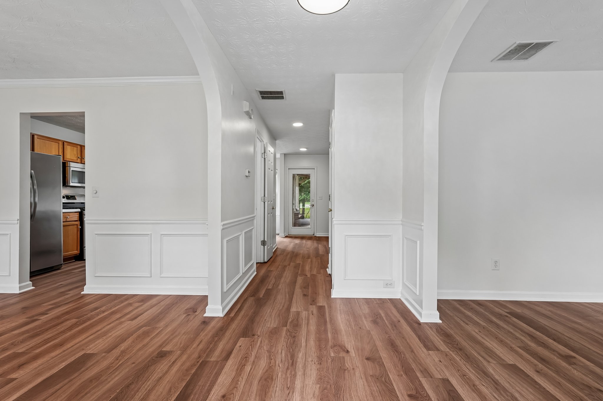 Woodstone Dr-S1607-007.jpg