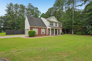 Woodstone Dr-S1607-003.jpg