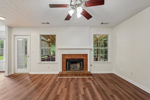 Woodstone Dr-S1607-012.jpg