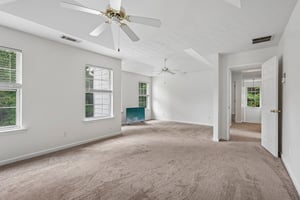 Woodstone Dr-S1607-040.jpg