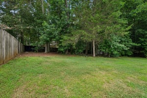 Woodstone Dr-S1607-053.jpg