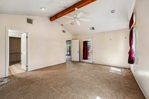 Juarez Dr-S1006-022.jpg