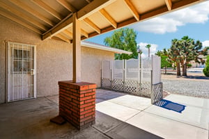 Juarez Dr-S1006-028.jpg