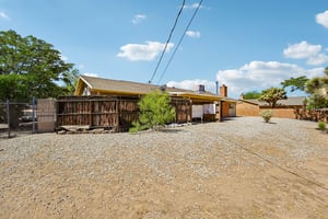 Juarez Dr-S1006-032.jpg