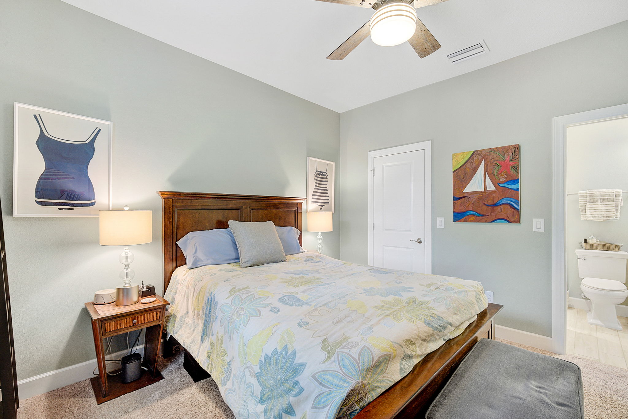 5792 Semolino St-32
