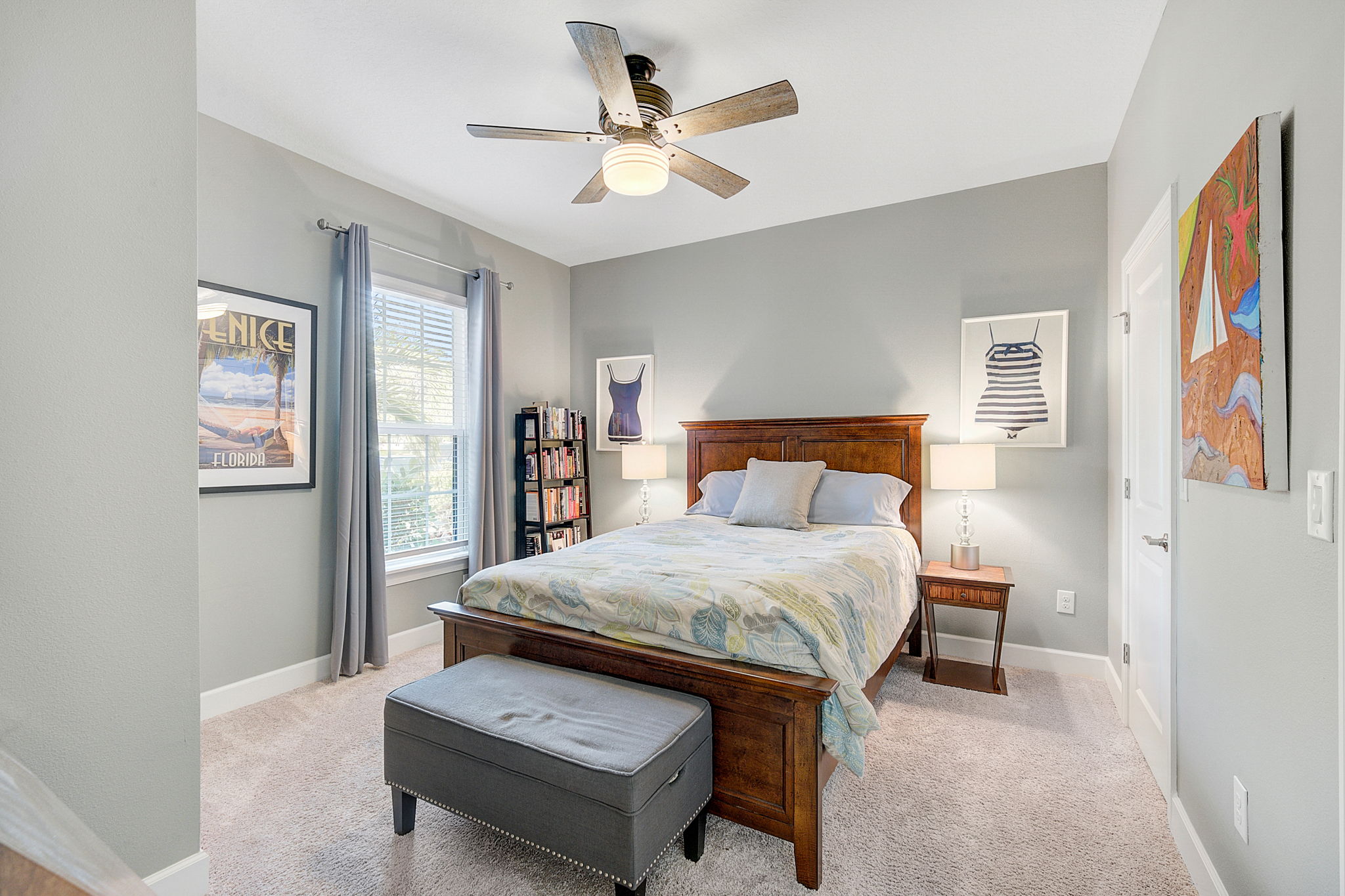 5792 Semolino St-30