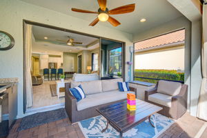 5792 Semolino St-35