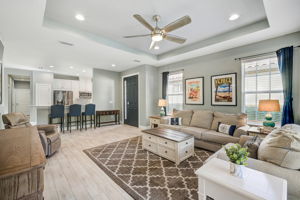 5792 Semolino St-21