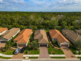 5792 Semolino St-52