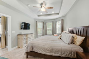 5792 Semolino St-23