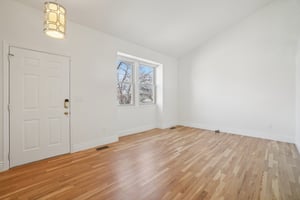 W 75th Pl-S1003-008.jpg