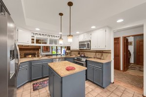 5795 Lametti Ln, Shoreview, MN 55126, USA Photo 7
