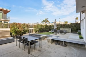 6th St-059.jpg