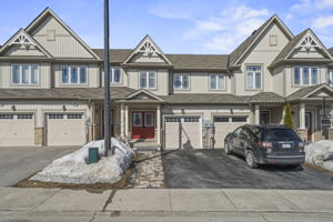 58 Autumn Harvest Rd, Bowmanville ON