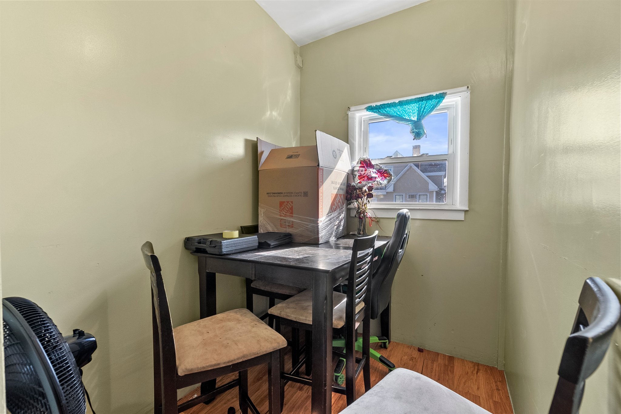 58 Blossom St, Chelsea, MA 02150, USA Photo 27