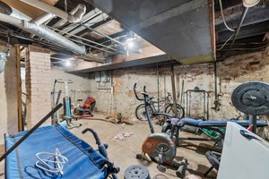 58 Blossom St, Chelsea, MA 02150, USA Photo 16